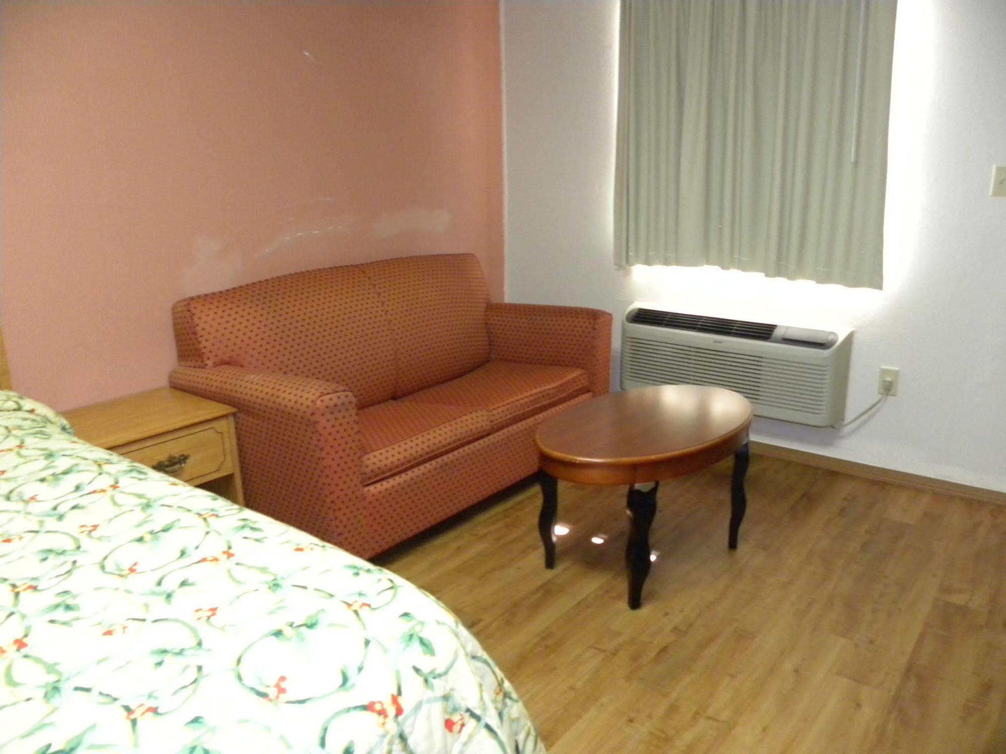 Guest Inn Rogers Esterno foto